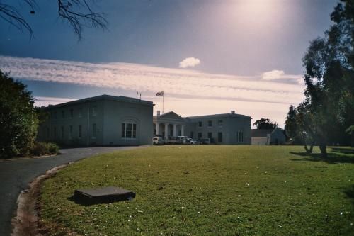 File:Saao buildings in Cape Town.jpg