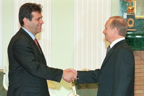 File:Vladimir Putin with Vojislav Kostunica-1.jpg