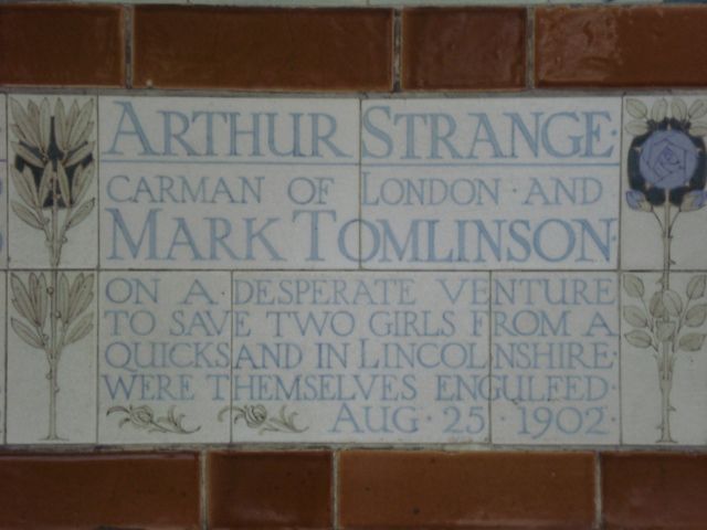 File:Arthur Strange and Mark Tomlinson.jpg