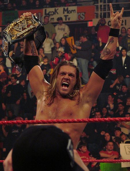 File:Edge Raises WWE Title.jpg