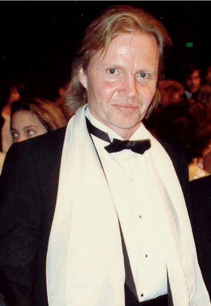 File:Jon Voight 1988 cropped.jpg