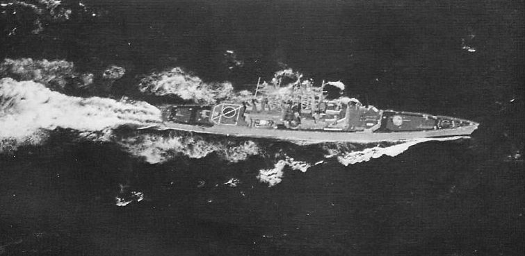 File:Overhead view of USS Truxtun (CGN-35) c1976.jpg