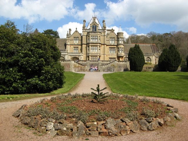 File:Tyntesfield House - geograph.org.uk - 1207964.jpg