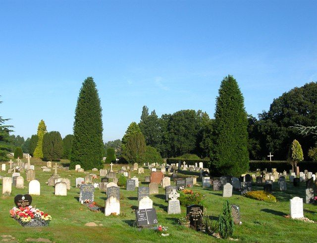 File:Walstead Cemetery (geograph 4607464).jpg