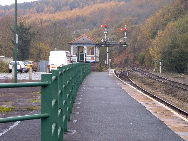 File:Abercynon South railway station 1.jpg