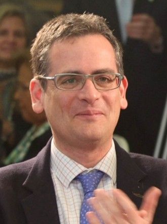 File:Antonio Basagoiti 2011 (cropped).jpg