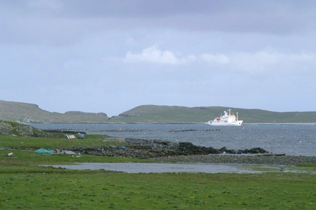 File:Balta Sound - geograph.org.uk - 438544.jpg