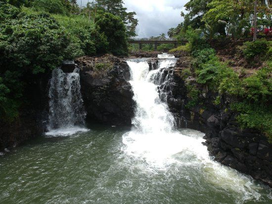 File:Falefa Falls.jpg