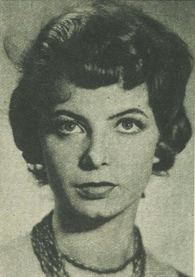 File:Grażyna Staniszewska.png