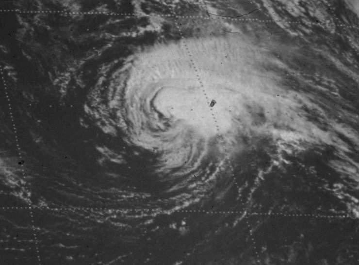 File:Hurricane Emmy (1976).JPG