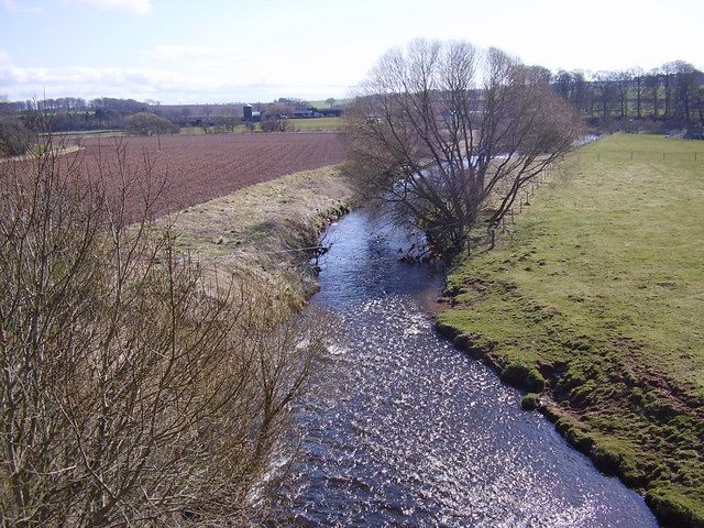 File:River Leader - geograph.org.uk - 749084.jpg