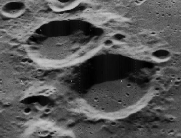 File:Smith crater Scobee crater 5030 h2.jpg