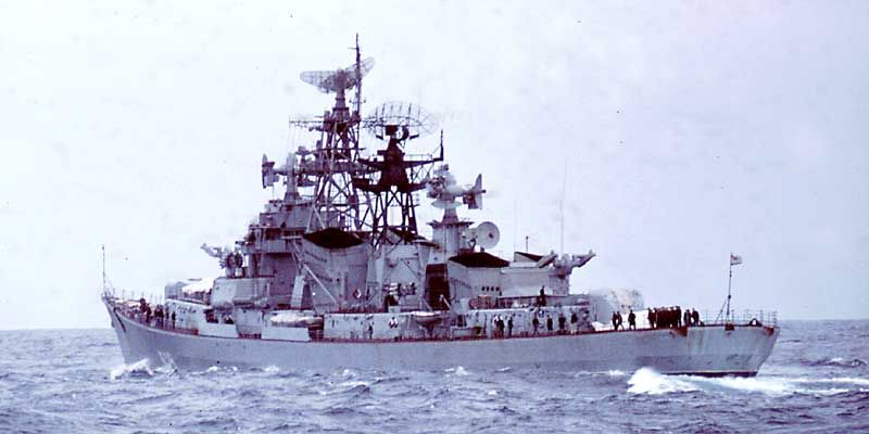 File:49KashinClassDestroyerMediterraneanJan1970.jpg