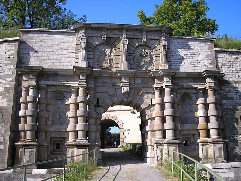 File:Festung Wuelzburg 2.jpg