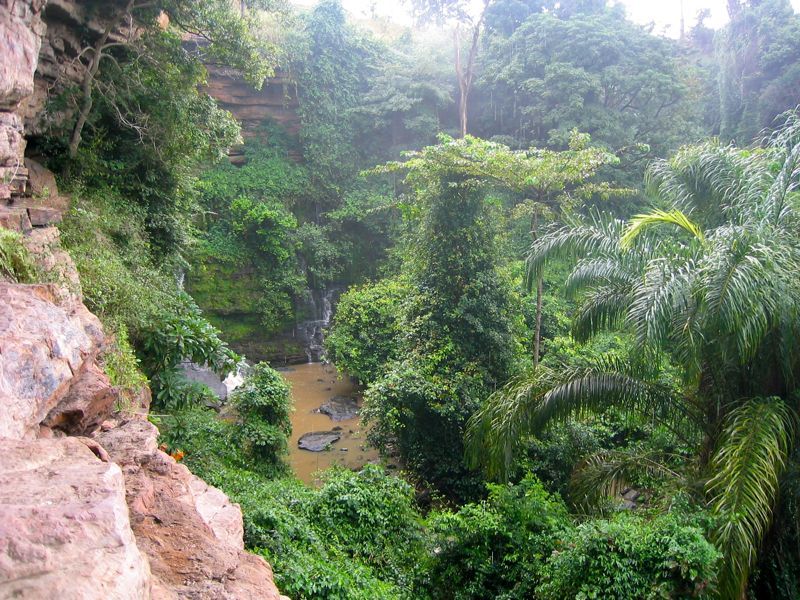 File:Koforidua Akan Falls.jpg