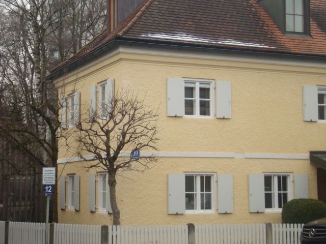 File:Maria-Josepha-Str. 10, München-Schwabing.JPG