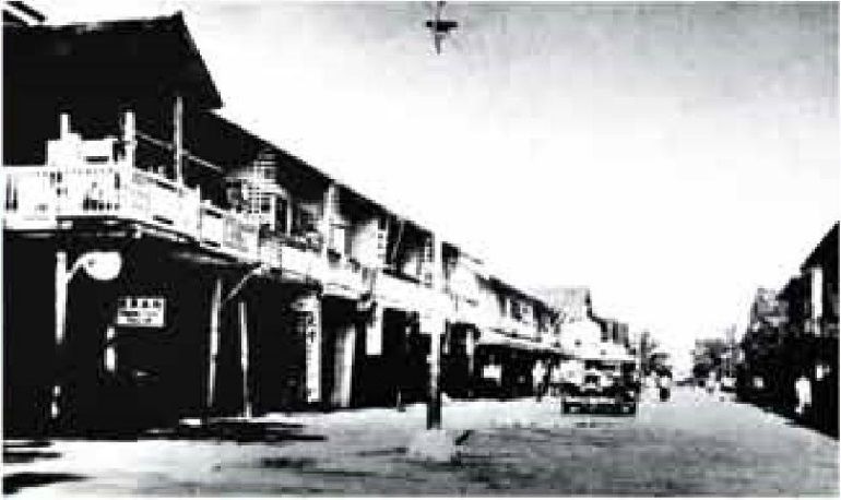 File:Miri Street view (1925).jpg