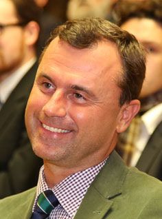 File:2014 Norbert Hofer (15593676298) (cropped).jpg