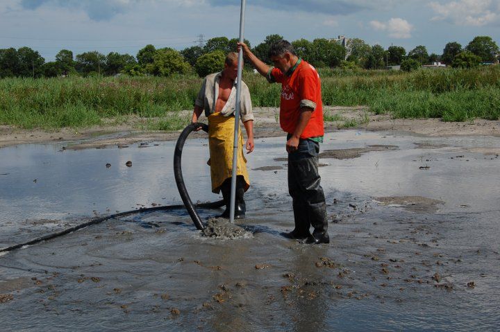 File:Amber miners2.jpg