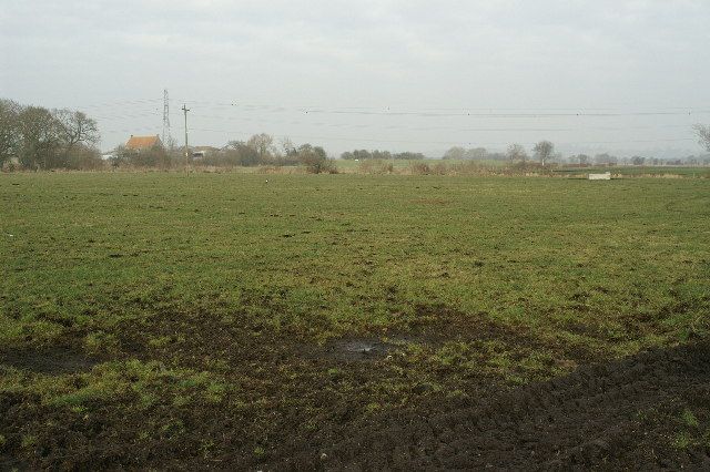 File:Fields - geograph.org.uk - 117571.jpg