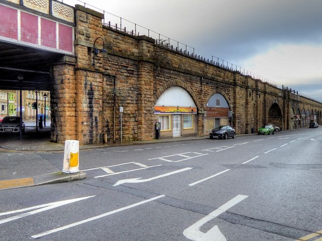 File:Huddersfield Railway Viaduct.jpg