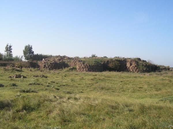 File:S'Urachi nuraghe.jpg