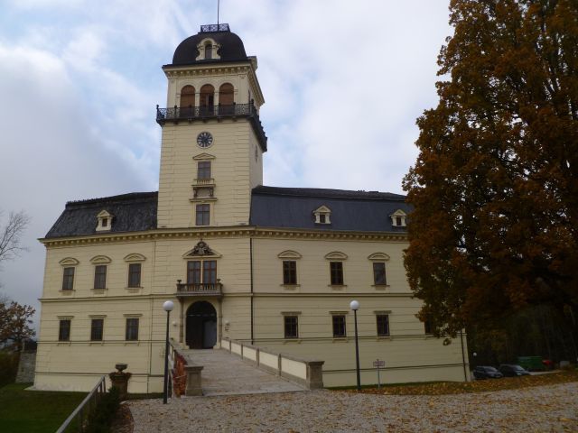 File:Schloss-Tollett 3.jpg