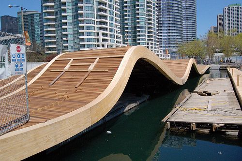 File:Simcoe wavedeck Toronto.jpg