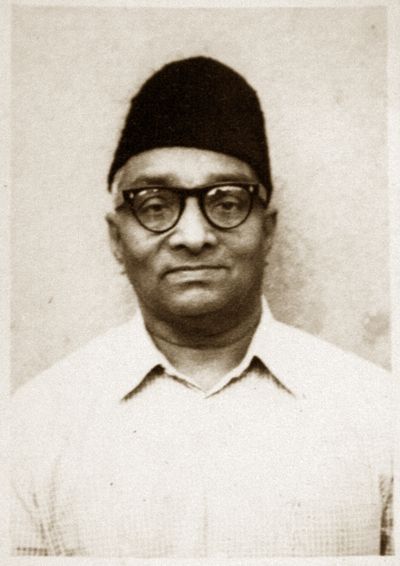 File:Usthazul Jeel Muhammad Jameel Didi of Maldives.JPG