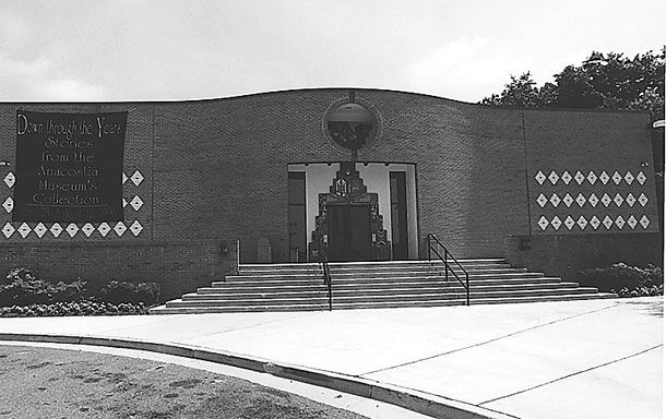 File:Anacostia-Museum B&W.jpg