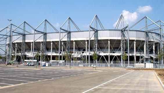 File:Borussia Park Mönchengladbach 002.jpg