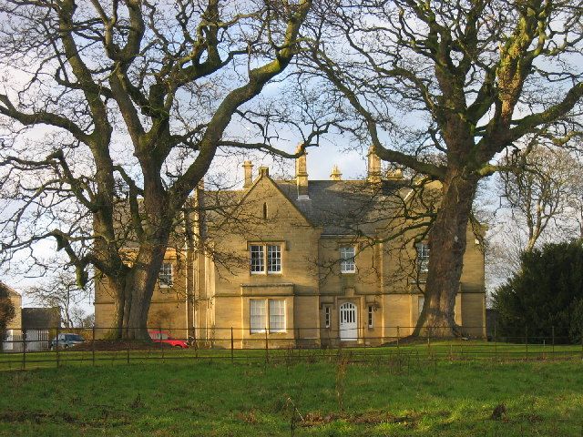 File:Healey Hall - geograph.org.uk - 104173.jpg