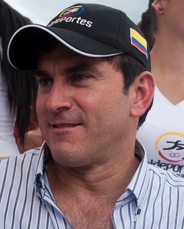 File:Jairo Clopatofsky.png