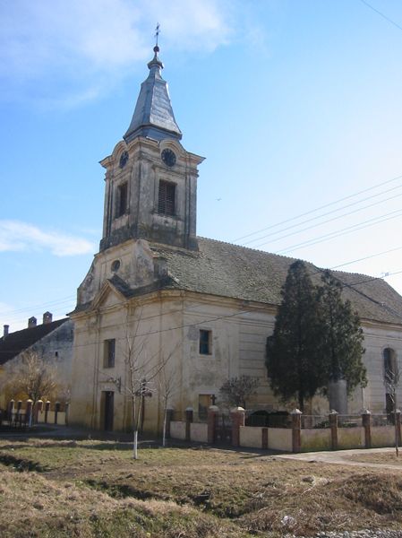 File:Kirche Grossjetscha.jpg