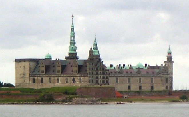 File:Kronborg Castle.jpg