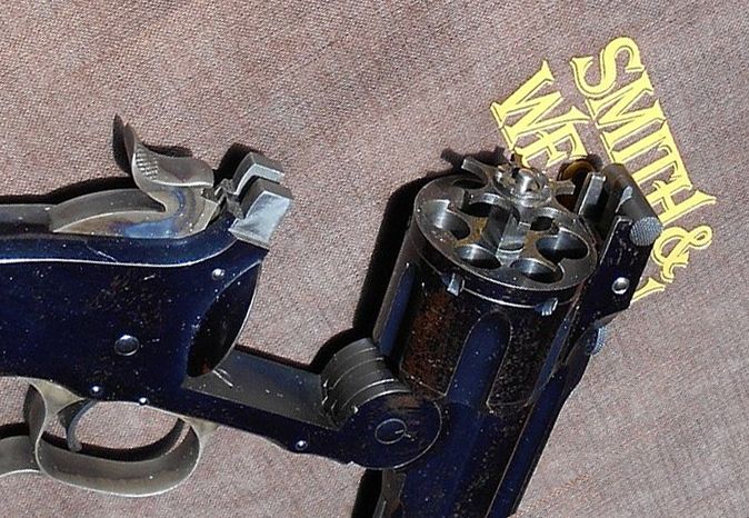 File:S&W Auswerfer.jpg