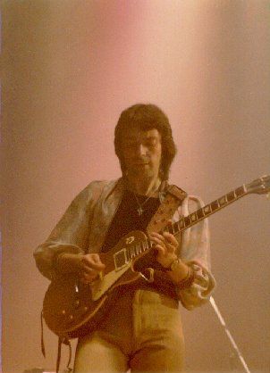 File:Steve Hackett 1977.jpg