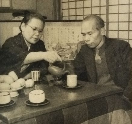 File:Tsuboi Sakae and Shigeji.JPG