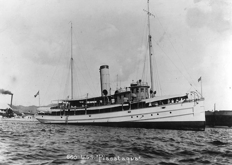 File:USS Piscataqua off Olongapo, Philippines 1910's.jpg