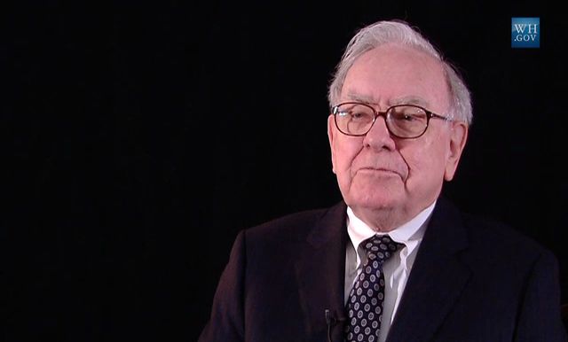 File:Warren Buffett in 2010.jpg