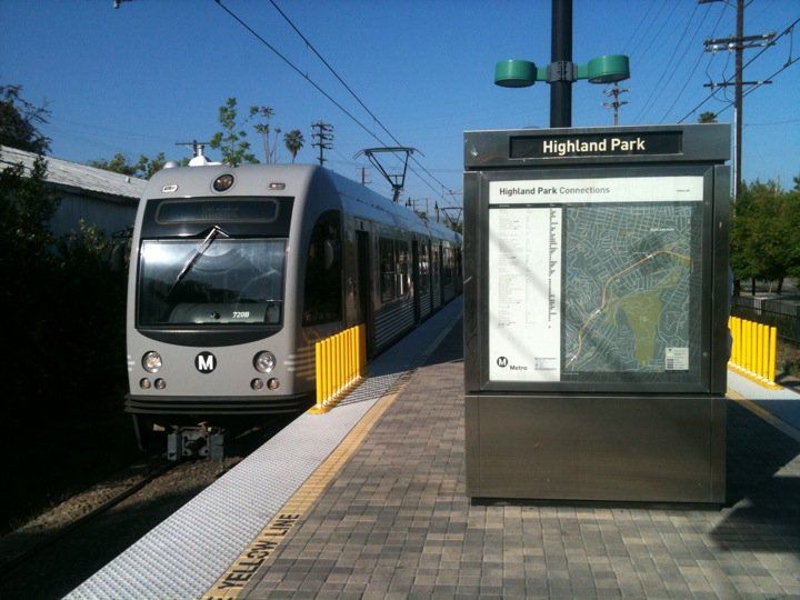 File:Highland Park Gold Line.jpg