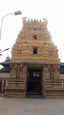 File:Karuvelisargunanathesvarartemple3.jpg