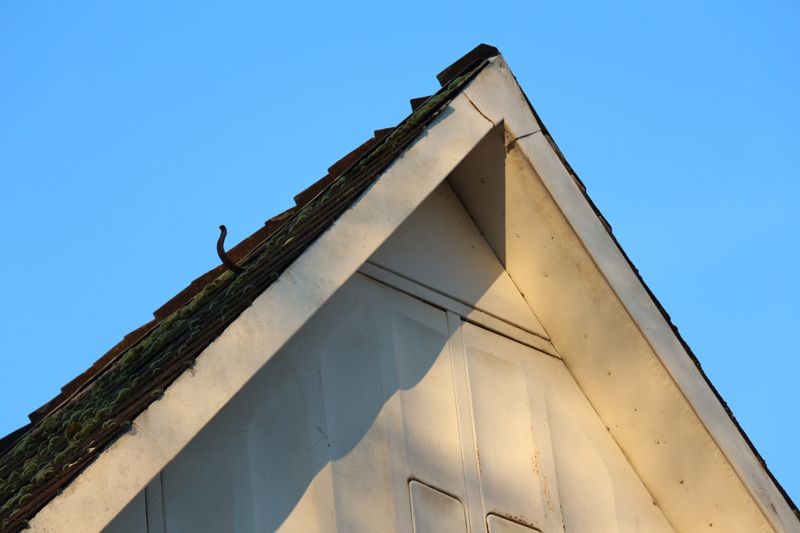 File:MAN-Stahlhaus-Dachdetail.jpg