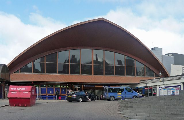 File:Oxford Road timber roof.jpg