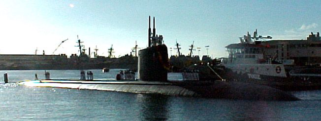 File:USS Santa Fe SSN-763.jpg