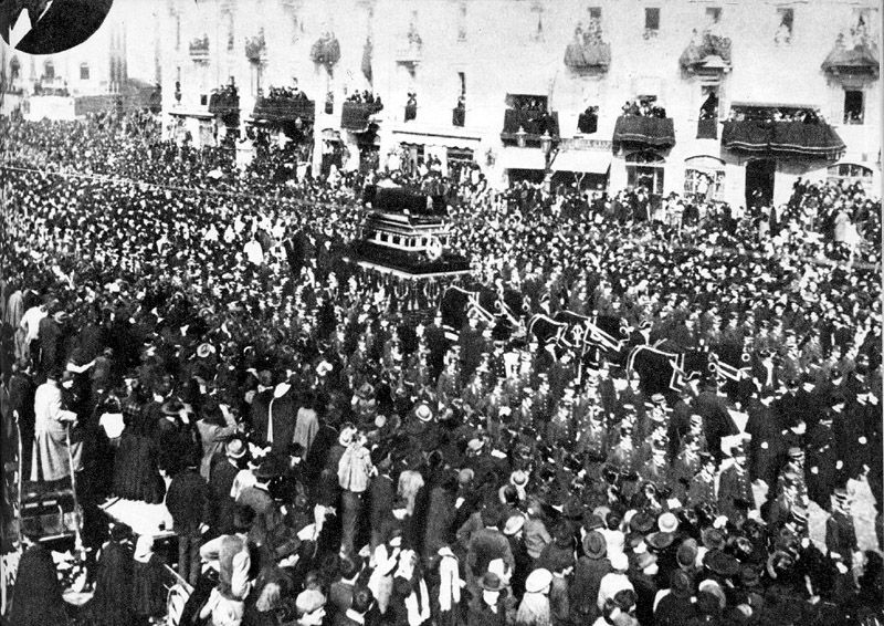 File:Verdi State Funeral 1901.jpg