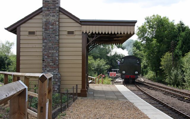 File:Yarwell-Junction-station-by-Martin-Addison.jpg