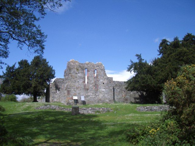 File:Innisfallen Abbey, Lough Leanej.jpg