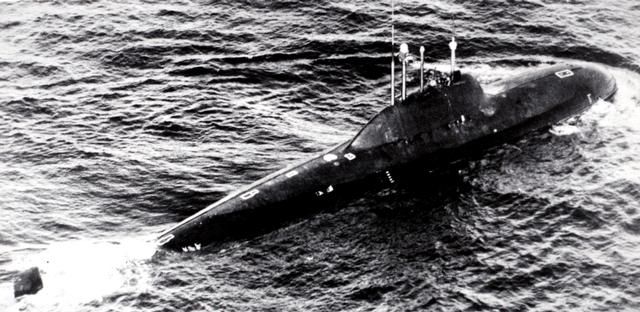 File:Alfa class submarine 2.jpg