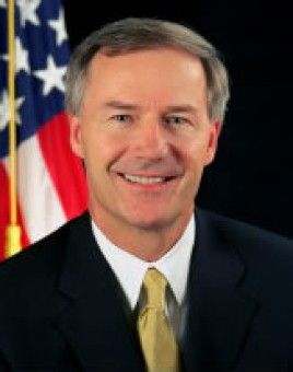 File:Asa Hutchinson.jpg